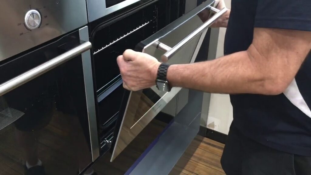 Removing Bosch Oven Door